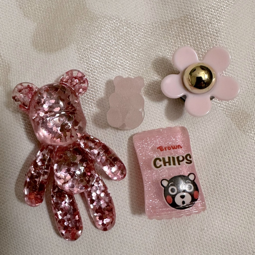 4pc Croc Charms